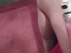 Beauty invite une nègre avec une énorme bite chez elle à avoir un secret noir ainsi que ses amies