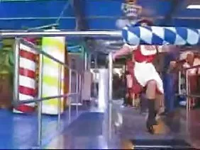 Le chef a sauté sur la secrétaire dans son bureau