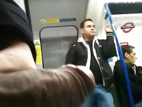 Le sexe anal peut aussi être beau, doux et érotique. Sensuelle érotique et porno pour femme, bas