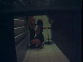 Maîtresse a l'intention d'exciter une bouche d'homme