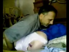 Retour au gode + bouche sur la bite de son mari = heureuse petite femme :)