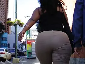 Membre inhumain du cheval éléphant pour une dame insatiable