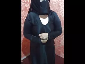 Ménagère préfère anal avec noir