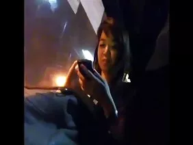 Une star du porno aime se faire jouir