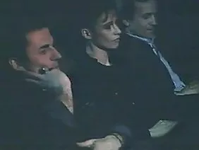 Doux cul rose s'écrasant du sexe anal hardcore