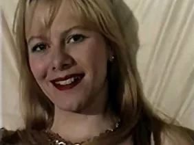 Son épouse a appris que son mari avait été trahi avec une blonde